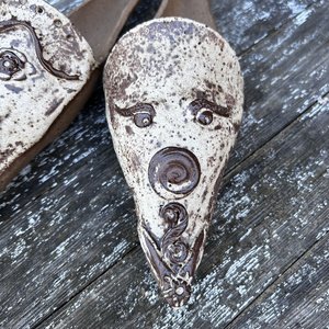 Gulpies plant waterer - Cocoa Creme