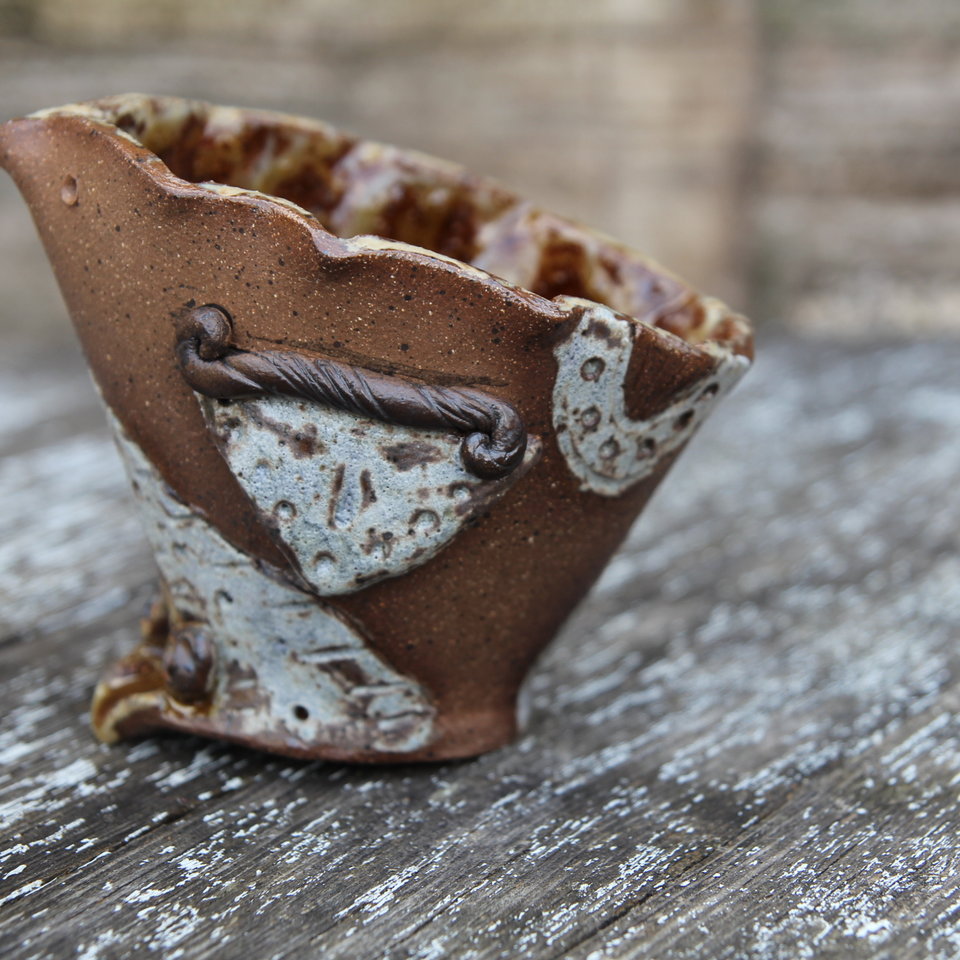 Bird Pot - Blue Skyline