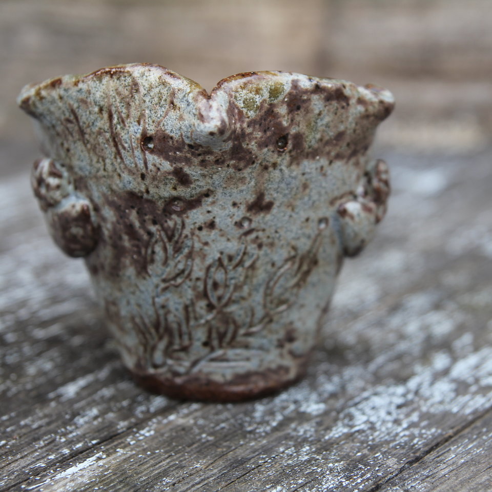 Bird Pot - Blue Skyline